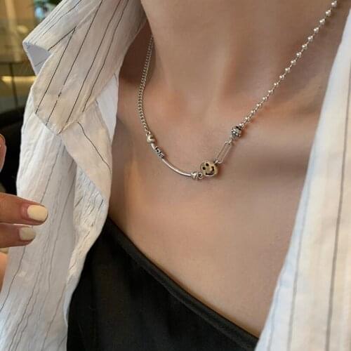 Retro Hip Hop Smiley Pendant Necklace For Women Trend Clavicle Chain Jewelry Birthday Party Gifts SAN291