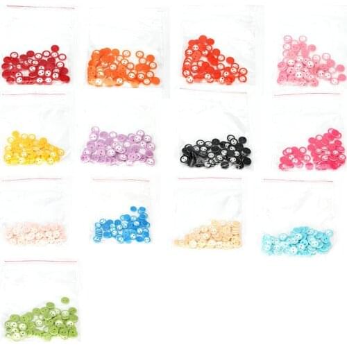 NEW Resin Childrens colored shirt buttons Sewing DIY Craft decals 2-Holes baby sweaters Button free shipping 11mm