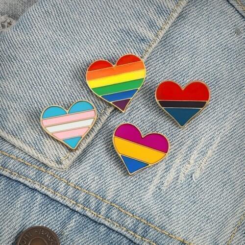 LGBT Pride Lesbian Gay Rainbow Heart Brooch Colorful Icon Enamel Pin Backpack Clothes Lapel Pins Lover Badge Friend Jewelry Gift