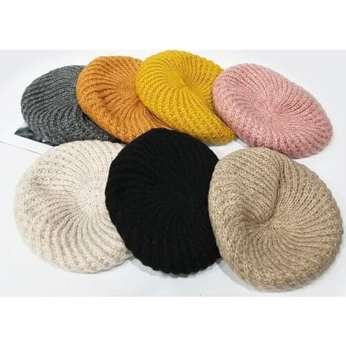WEISHANG 010 Winter Girl Women Casual Crochet Knitted Beret Cap Crochet Artist Hat Flat Pumpkin Hat
