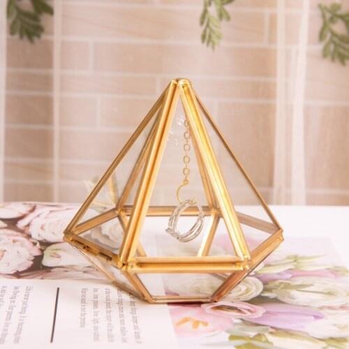Yongsheng Flower Ring Box Glass Jewelry Box Wedding Gold Wedding With Hand Gift Storage Box Transparent Jewelry Box