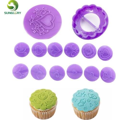 DIY 14Pcs/Set Plastic Heart Flower Shaped Cookie Cutter Stamp Cupcake Decoration Cake Mold Fondant Molds For Baking Bakeware