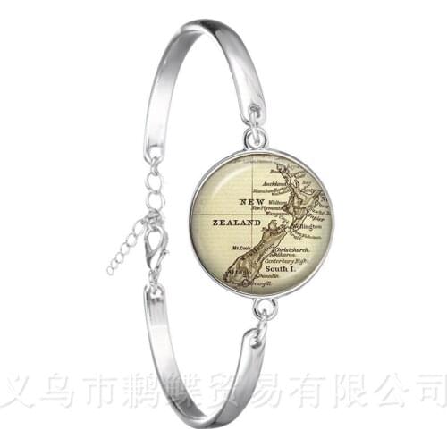 Glass Jewelry Vintage Chain Bracelet Planet Earth World Globe Map Art Glass Dome Bangle Travel Chain Friendship Best Gifts