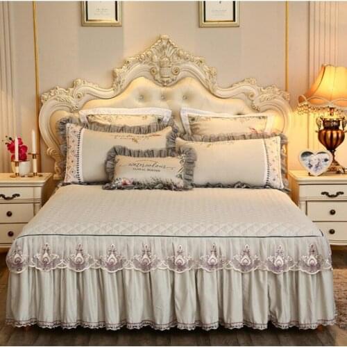 Beige Microfiber Fabric Princess Lace Bedspread Bed Skirt With Cotton Warm Thick Bedding Bed Cover Pillowcase Queen King Size