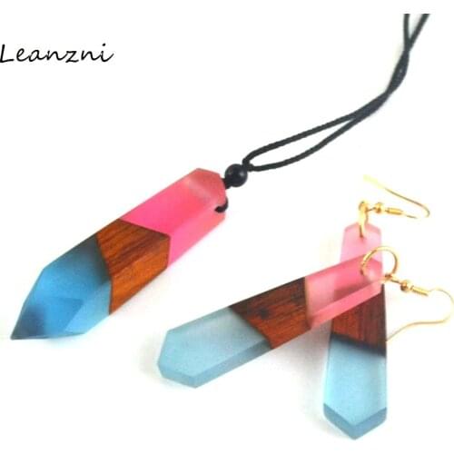 Leanzni Handmade necklace pendant suits, special wood resin features, retro fashion jewelry, men and women gifts