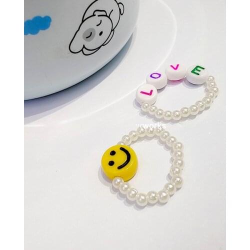 90s Aesthetic Letter Smiley Rings for Women Elastic Rope Cartoon Cute Vintage Pearl Rings Charms Y2K Jewelry Gift Wholesale