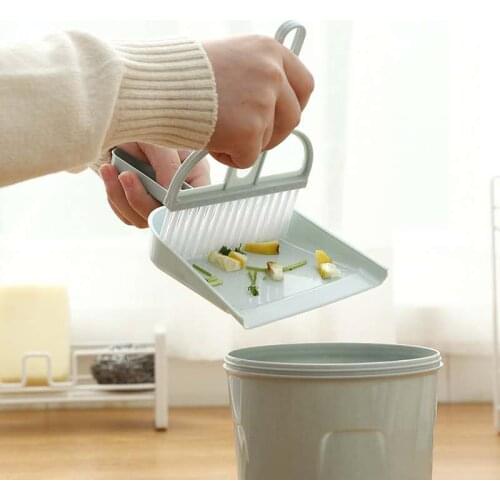 Free delivery Mini Desktop Sweep Cleaning Brush table Small Broom multi-function can be hanging desk Dustpan Set 2020 The New