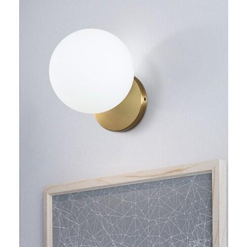 Nordic Postmodern Iron Art E14 LED Room Bedside Wall Lamp Cozy Living Room Restaurant Glass Round Ball Decor Wall Light Fixture