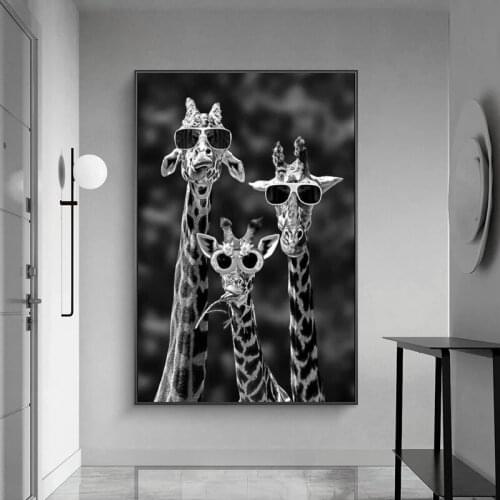 Funny Giraffe Family with Sunglasses Canvas Painting Black and White Animals Posters and Prints Wall Art Pictures for Home Decor