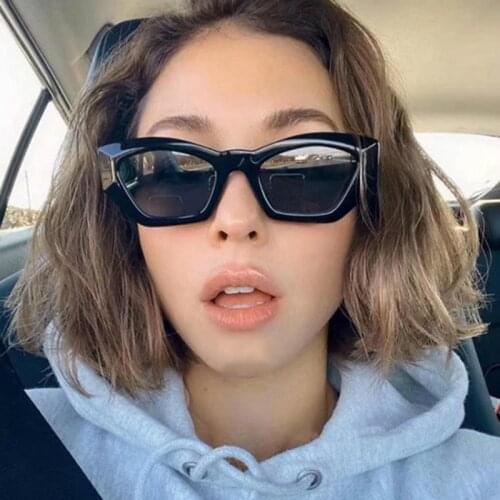 2021 new cat eye sunglasses fashion Women Men small frame ladies sun g lasses Transparent Green Eyewear glasses frame UV400