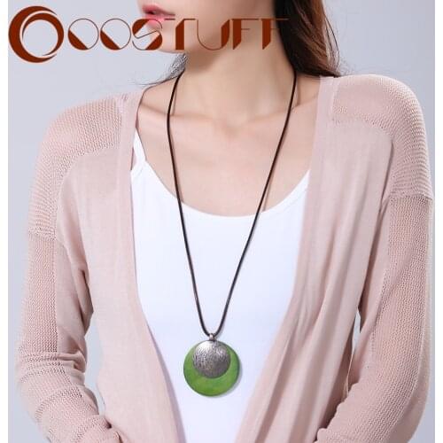 Vintage Long Chains Around the Neck Wooden Necklace Collar Suspension Decorative Pendants Trend Jewelry Accessories for Women