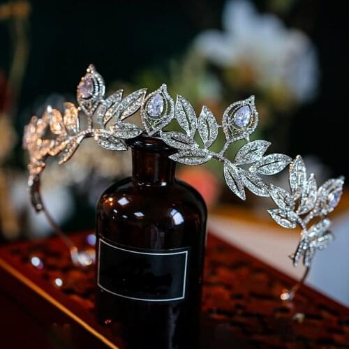Leaf Crystal Crown Tiara De Noiva Meghan Markle Bridal Crowns And Tiaras Wedding Hair Accessories Women Prom Hair Jewelry Zircon
