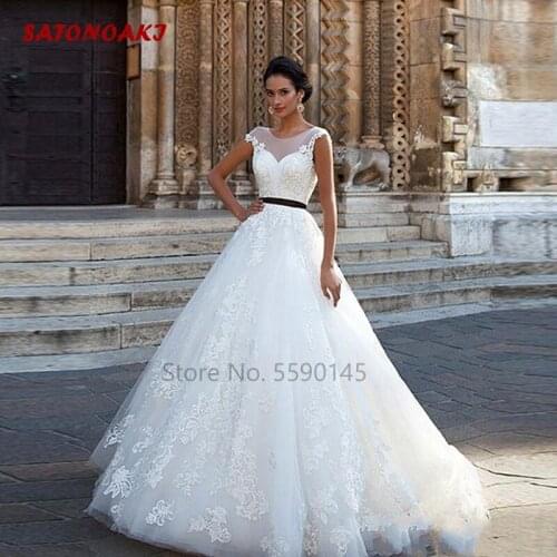 Sexy Beach A-Line Wedding Dress Illusion Neckline Lace Appliques Backless Black Sash Bridal Gown Vestido De Novia Robe Mariage