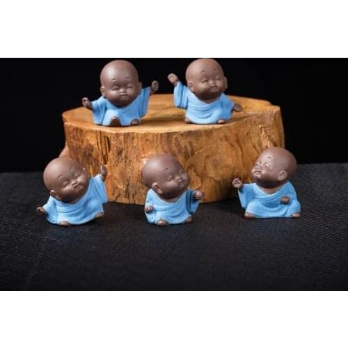 5pcs/lot Lovely Fingertip Tea Pet Kung Fu Pocket Handicrafts Cute Mini Little Monk Ornaments Office Buddha Figurine Home Decor