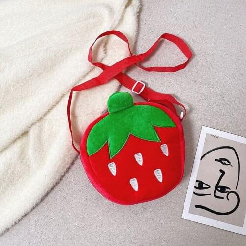Fashion Soft Plush Baby Girls Coin Purse Handbags Winter Kids Small Shoulder Bag Cartoon Strawberry Children Messenger Bags