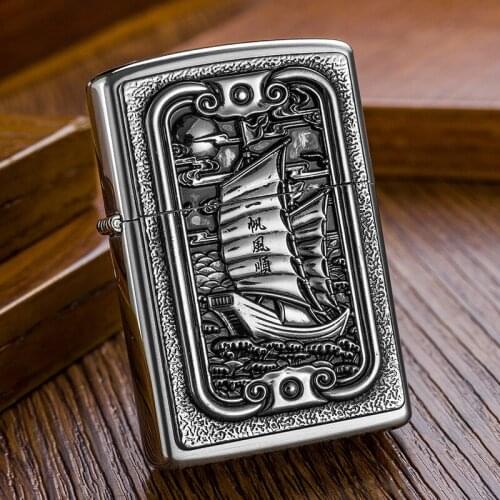 Chief Gasoline Lighter Retro Creative Embossed Boat Metal Copper Shell Sticker Flint Grinding Wheel Lighters Mens Smoking Gift