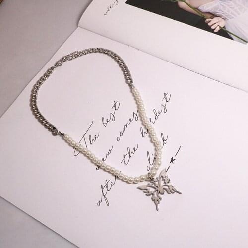 Womens Choker Necklace Fashion Titanium Steel Cuban Chain and Pearl Butterfly Necklace for Women Girls Short Chain Jewelry Gift