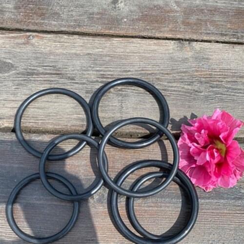 Crystal singing bowl O-rings for standing crystal singing bowls