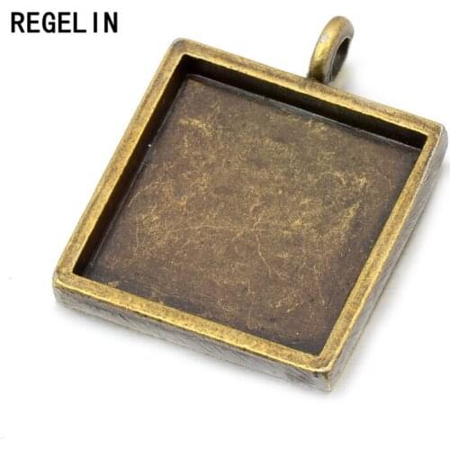REGELIN 10pcs/lot 20mm Cabochons Bases Jewelry Settings Pendant Bezel Trays Fit 20mm Square Glass Cabochon DIY Necklace Making