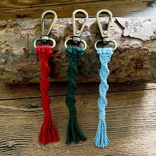 Woven Macrame Key Chain Accessories Clip for Women Exquisite Handmade Bohemian Multi Colors Tassel Key Ring Charm Holiday Gift