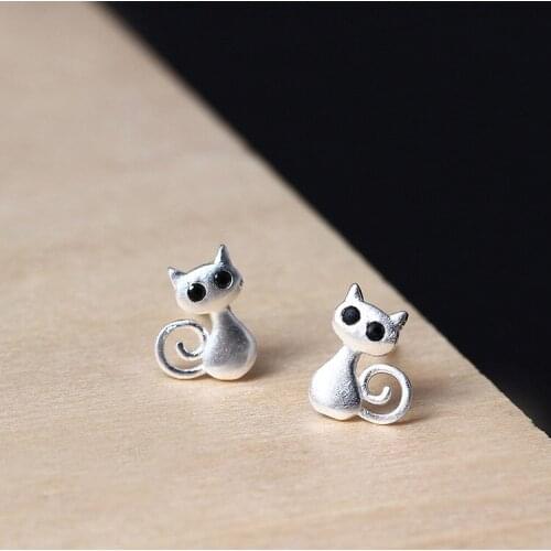 S925 Sterling Silver Cute brushed kitten earrings, personality, three-dimensional cute, black-eyed cat stud earrings