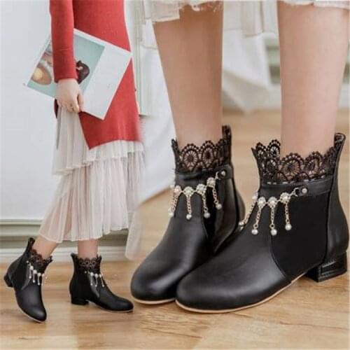 YQBTDL Lolita Style Chain Pearl Ankle Boots Womens Slip-on Low Heel Autumn Winter Sweet Kawaii Party Girl Shoes Drop Shipping