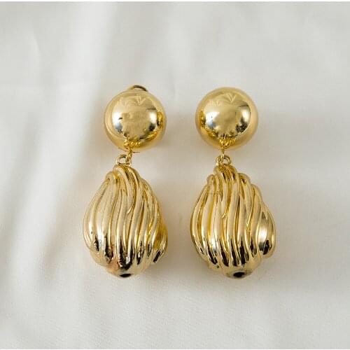 Luxurious Style Women Earring Shell Shaped Customize 2021 Popular Fashion New Arrival Wedding Gift