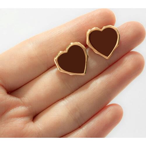 Korean Fashion Red Heart Stud Earrings for Women Girls Gifts Gold Cute Vintage Jewelry Accessories Statement Trend Minimalist