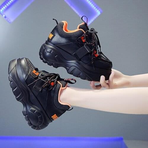 Women Platform Sneakers Lace-up Winter Velvet Keep Warm Dad Shoes High Top Chunky Casual Shoes Thick Bottom Flats Ladies Creeper