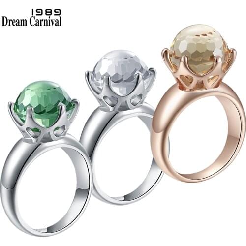 DreamCarnival 1989 New Special Cut Solitaire Women Love Wedding Ring Green White Champagne Zircon 6 Prawn Crown Jewelry WA11498W
