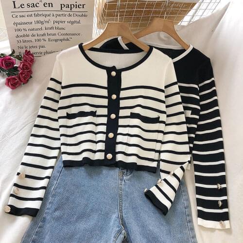 Woman Sweaters Cardigan Autumn Winter Gentle Short Knitted Cardigan Western Style Contrast Color Striped Jacket Sueters De Mujer