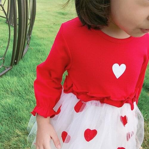 The latest explosion models girls 2-6 years old dress baby children baby long sleeves fluffy fashion princess love pattern dress