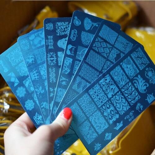 1 Set of Lace Nail Seal Plate Crown Leaf Flower Dream Catcher Snowflake Nail Polish Print Jelly Stamping Mold Scraper Tool