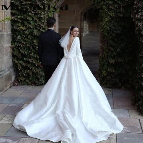 Chic Long Sleeves Wedding Dresses Turkey 2020 Luxury Sweep Train Satin Ball Gown Satin Bridal Gown Cheap Vestido De Noiva