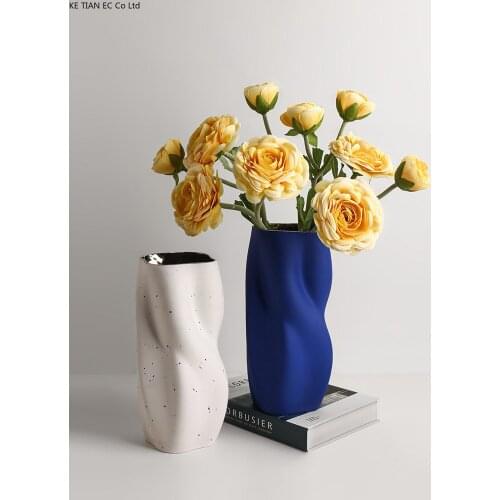 European Ceramic Vase Irregular Flower Arrangement Container Creative Living Room Dining Table Flower Vase Home Decoration Gift
