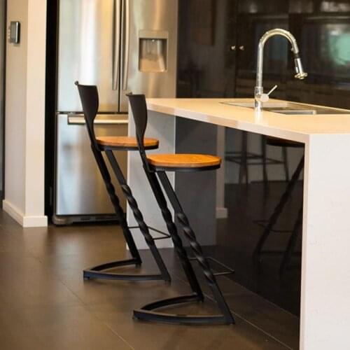 Nordic Minimalist Solid Wood Cafe Bar Stool Postmodern Home Backrest Iron Bar Stools American Rural Creative Bar Chairs