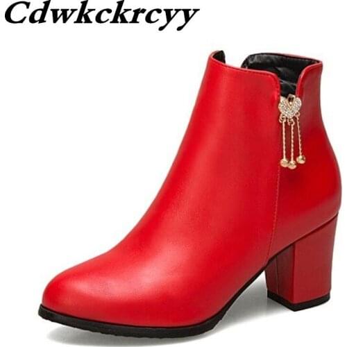 Promotional products winter New style Sharp head Coarse heel Short boots fashion thickening Keep warm Women Boots plus size34-43