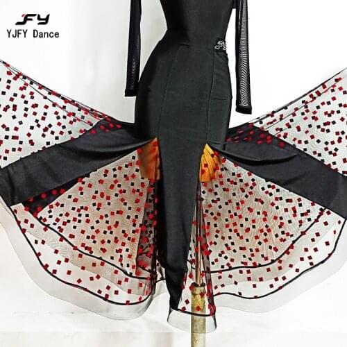 He saw the blessed one feather ball dance skirt female new splicing modern bust practice skirt TL574 dress bag hip bones