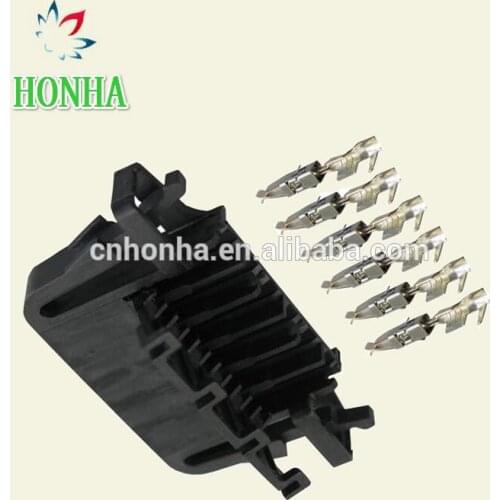 6 Pin/Way Female Auto Accelerator Pedal Plug Electronic Throttle Connector 3B0972706