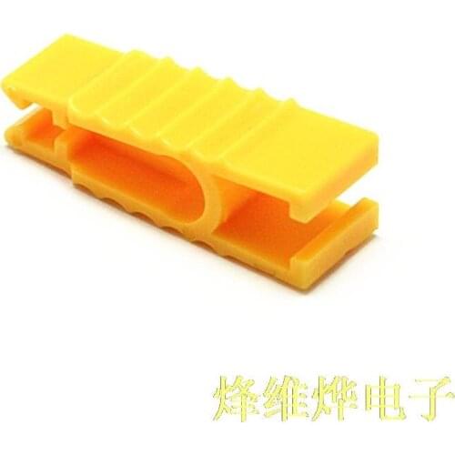 Cars Car fuse box to take the insurance piece mini clip small modifications necessary ( 2 )