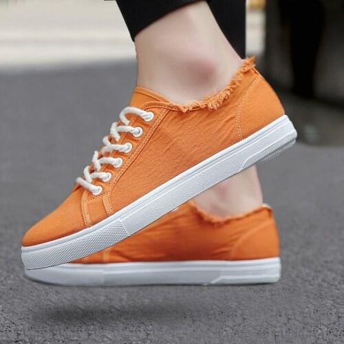 Men shoes White shoes breathable canvas shoes Korean version of the wild mens sports shoes casual shoes