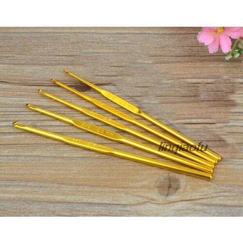 Single head straight crochet hook from Japan