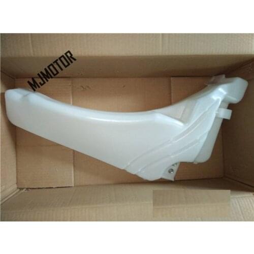 Wiper water pot for Chinese SAIC ROEWE 550 MG6 Auto car motor parts 10012364