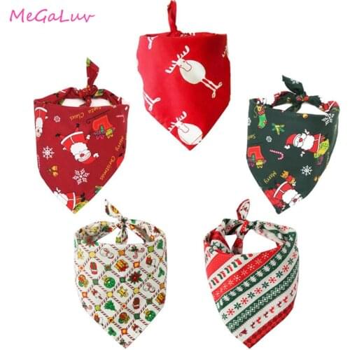 Christmas Pet Neckerchief Saliva Towel Red Green Santa Reindeer Striped Xmas Gift Bibs Scarf Collar for Small Large Dogs