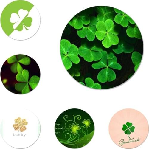 Lucky green plant clover Icons Pins Badge Decoration Brooches Metal Badges For Backpack Decoration