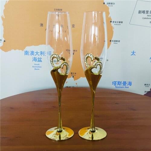 2 Pieces/set Wedding Champagne Glasses Heart Shaped Rhinestone Birthday Party Glass Cup Golden Fashion Gift Box