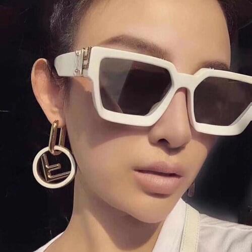 Square chunky sunglasse women fashion eye wear men grey lens