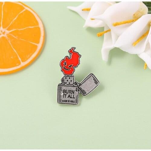 Creative Funny Lighter Grimace Flame Alloy Enamel Brooch Retro Creative Wild Badge Simple Backpack Lapel Accessories Jewelry