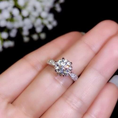 Moissanite, 925 Silver fashion design, strong fire color, diamond, high hardness 1.5ct