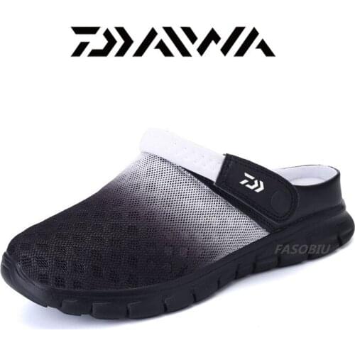Daiwa Fishing Shoes Mens Summer Mesh Sandals Beach Shoes Breathable Cushion Beach Flip-flops Solid Flat Bath Slippers